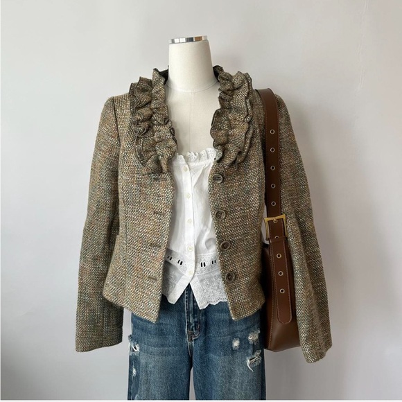 Outback Red Chic Academia Wool Blend Blazer size Medium. - Picture 6 of 8